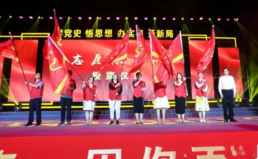 新书上市!古诗词鉴赏看这一本就够了!这是一本会讲课的书!